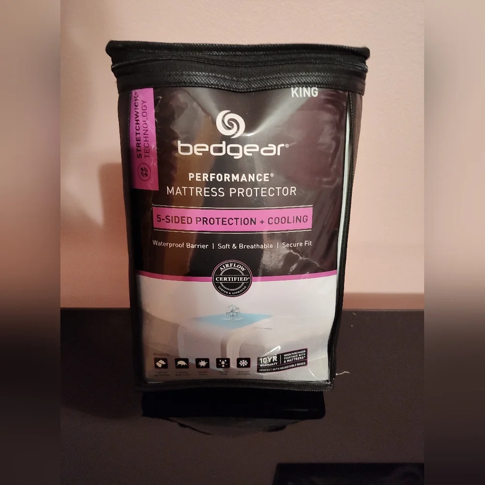 New! Bedgear King Size Waterproof Performance Mattress Protector